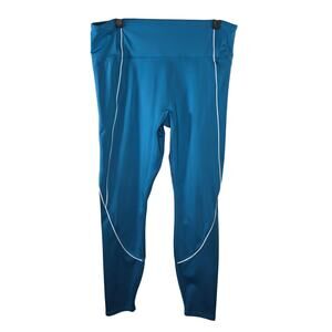 Fabletics Motion365+ Blue Piped 7/8 Leggings Size XXL/1X